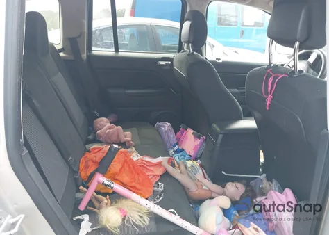 2014 Jeep Compass Sport from USA, damaged, VIN 1C4NJCBA4ED545340